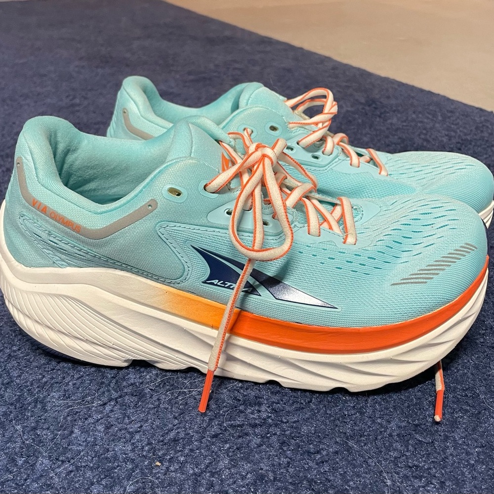 Altra via Olympus sz 7.5